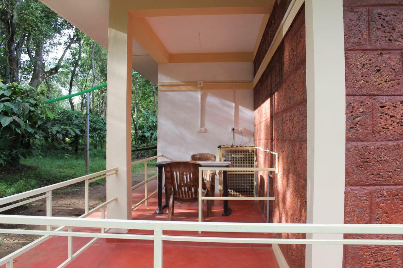 Woodside Homestay Wayanad Batheri Exterior photo